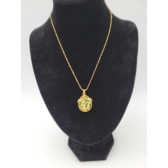 Green Jade Gold Tone Dragon Pendant On 18k Gold Electroplated Chain Necklace - Picture 1 of 10